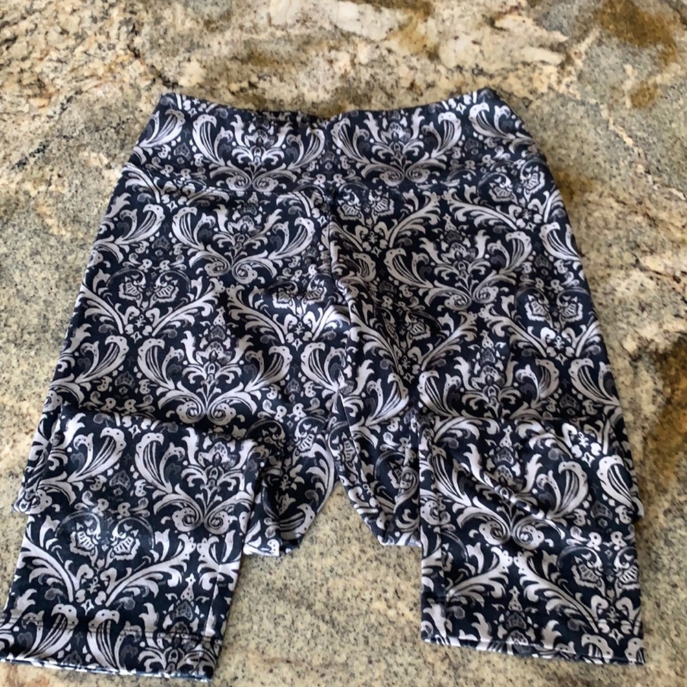 Fun Capri leggings